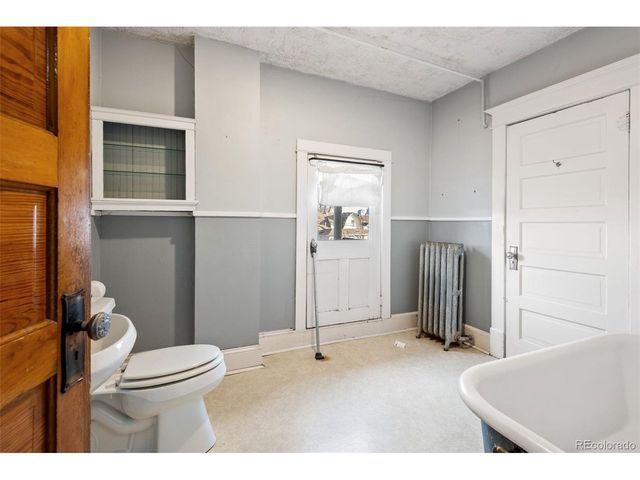 303 S 3rd St, Sterling, CO 80751