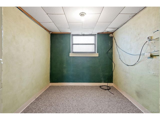 303 S 3rd St, Sterling, CO 80751