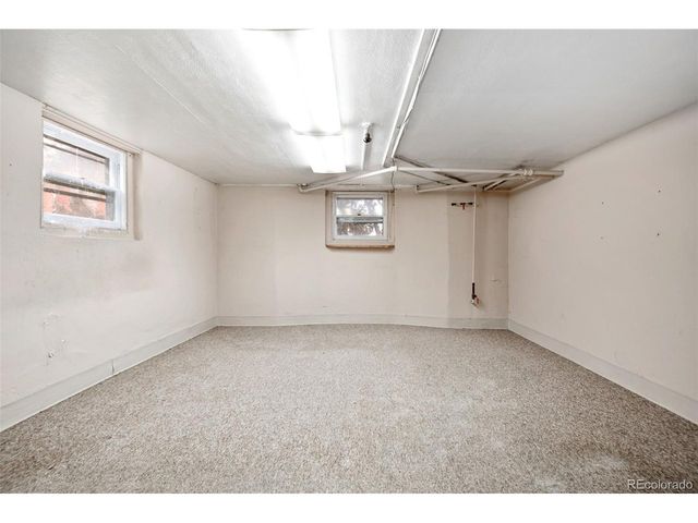 303 S 3rd St, Sterling, CO 80751