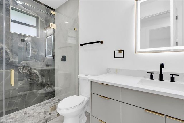 1018 Calvin AVE, Lehigh Acres, FL 33972