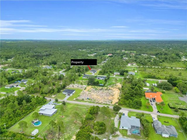 1018 Calvin AVE, Lehigh Acres, FL 33972