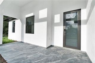 1018 Calvin AVE, Lehigh Acres, FL 33972