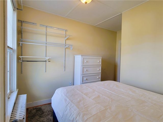 676 Thames Street, Newport, RI 02840