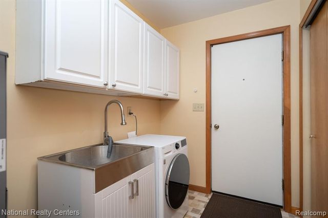 1326 Circle Drive, Metamora, MI 48455