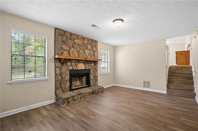 4390 Valley Brook Lane, College Park, GA 30349
