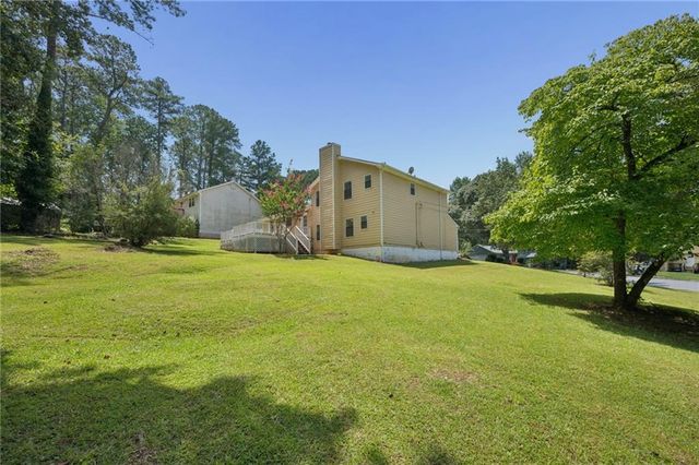 4390 Valley Brook Lane, College Park, GA 30349