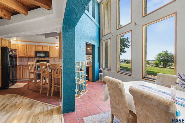 3913 N Longview Ave Avenue, Sioux Falls, SD 57107