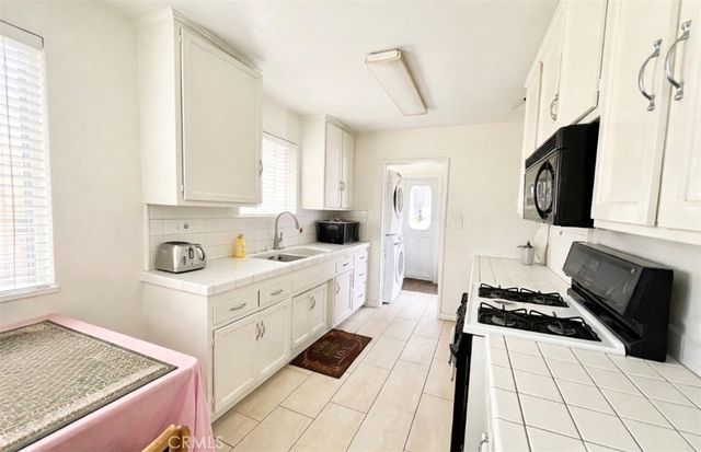 1640 Marine, Gardena, CA 90247