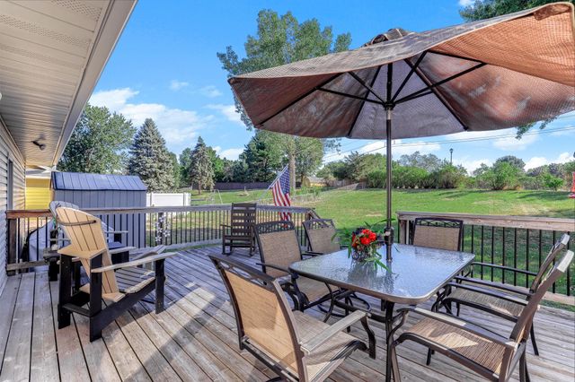 8419 Ivywood Avenue S, Cottage Grove, MN 55016