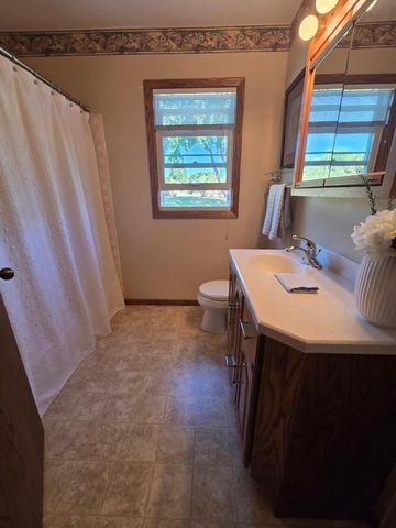 8419 Ivywood Avenue S, Cottage Grove, MN 55016