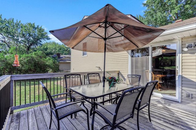 8419 Ivywood Avenue S, Cottage Grove, MN 55016