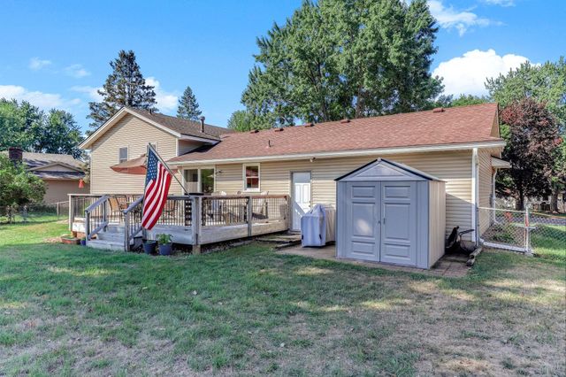 8419 Ivywood Avenue S, Cottage Grove, MN 55016