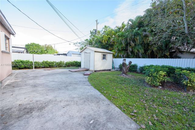 5431 W 2nd Ave, Hialeah, FL 33012