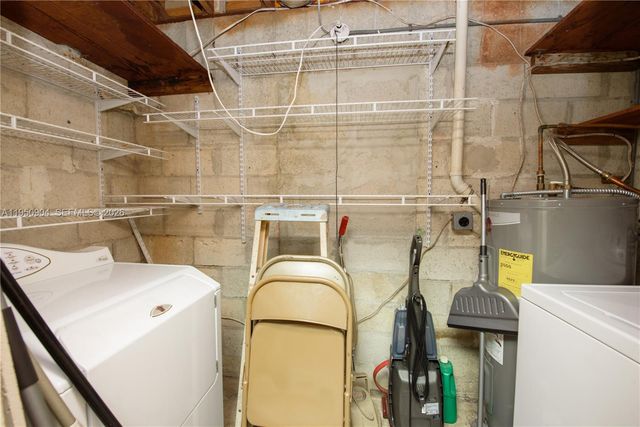 5431 W 2nd Ave, Hialeah, FL 33012