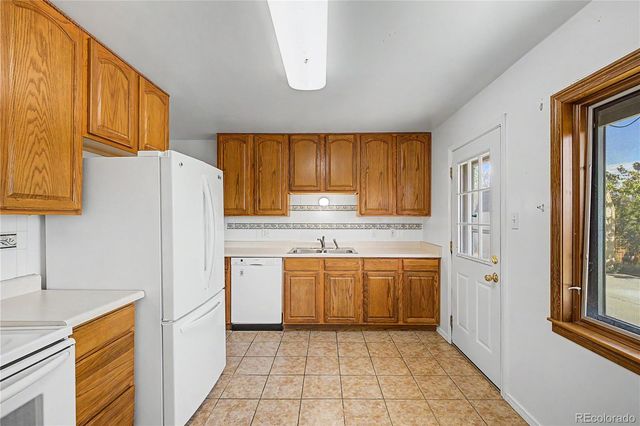12097 W Mexico Place, Lakewood, CO 80228