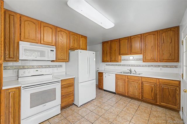 12097 W Mexico Place, Lakewood, CO 80228