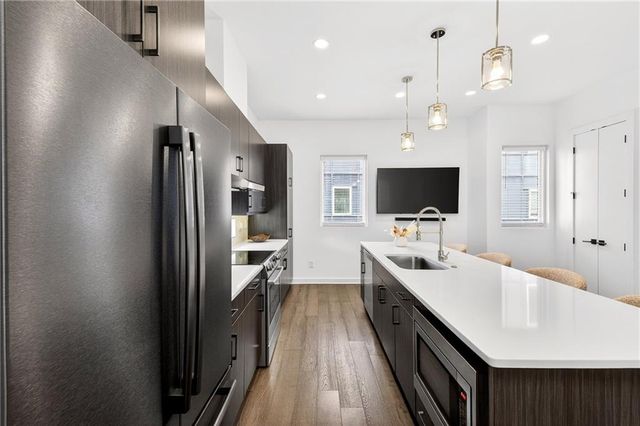 1584 Rock Dam SE Drive, Atlanta, GA 30317