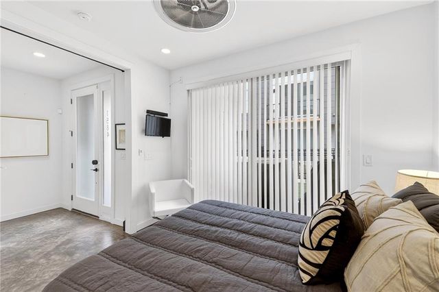 1584 Rock Dam SE Drive, Atlanta, GA 30317