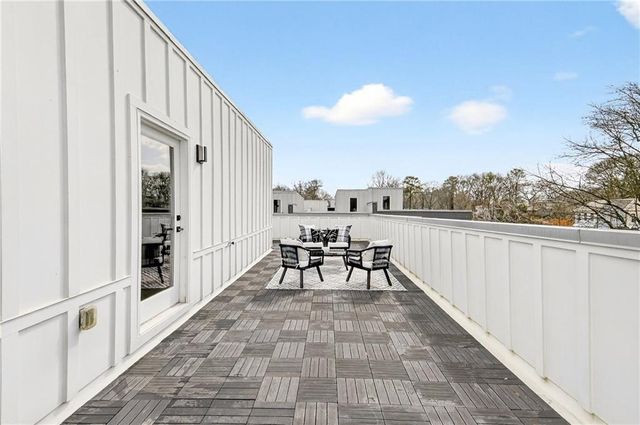 1584 Rock Dam SE Drive, Atlanta, GA 30317