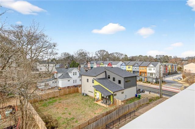 1584 Rock Dam SE Drive, Atlanta, GA 30317