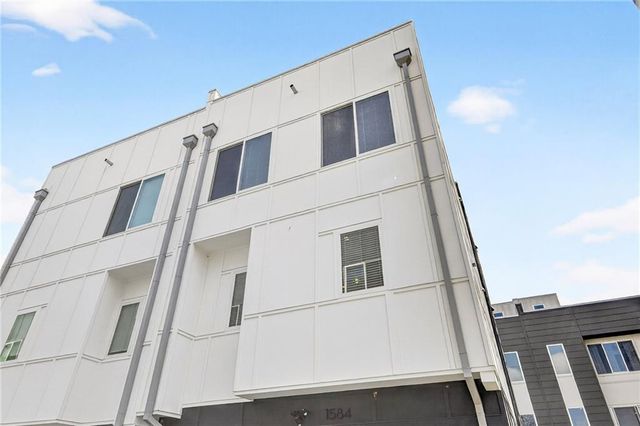 1584 Rock Dam SE Drive, Atlanta, GA 30317