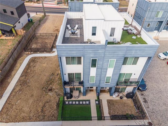 1584 Rock Dam SE Drive, Atlanta, GA 30317