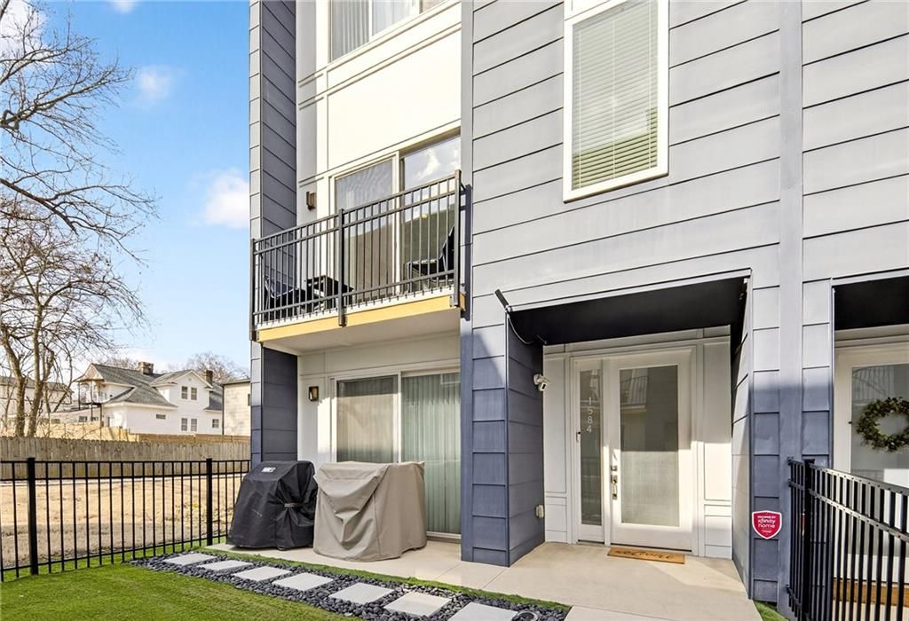 1584 Rock Dam SE Drive, Atlanta, GA 30317