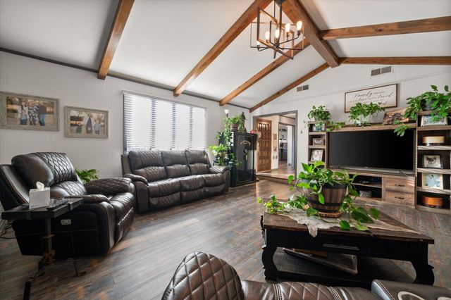 38 E Canyon View Drive, Ransom Canyon, TX 79366