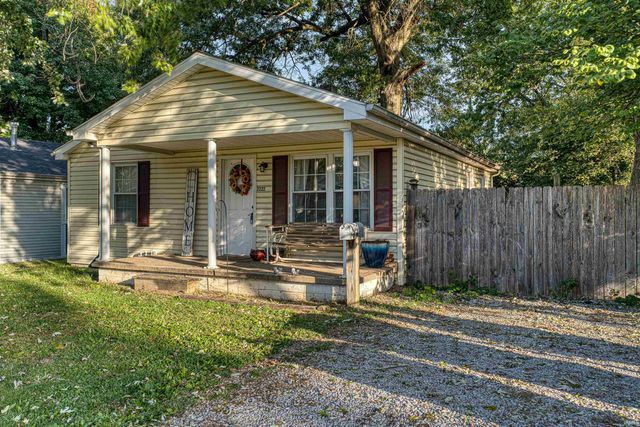 2222 Kathleen Avenue, Evansville, IN 47714