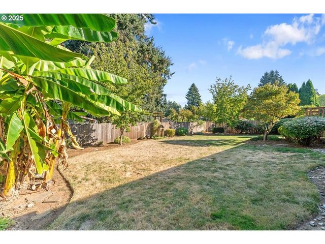 5107 Nw DANIELS St, Vancouver, WA 98663