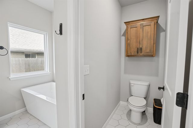 7121 E Queens Street, Broken Arrow, OK 74014