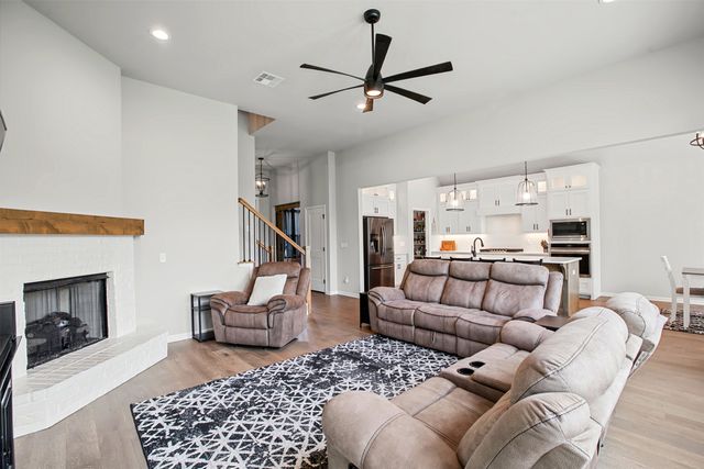 7121 E Queens Street, Broken Arrow, OK 74014