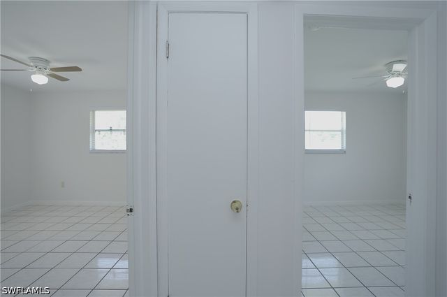 1195 S Alhambra CIR, Naples, FL 34103