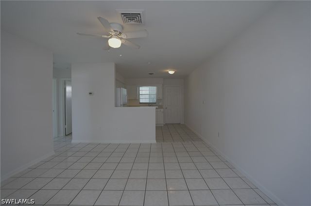 1195 S Alhambra CIR, Naples, FL 34103