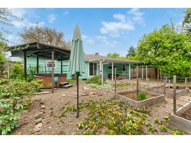 11120 Ne San Rafael St, Portland, OR 97220
