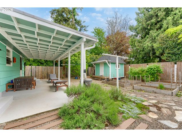 11120 Ne San Rafael St, Portland, OR 97220