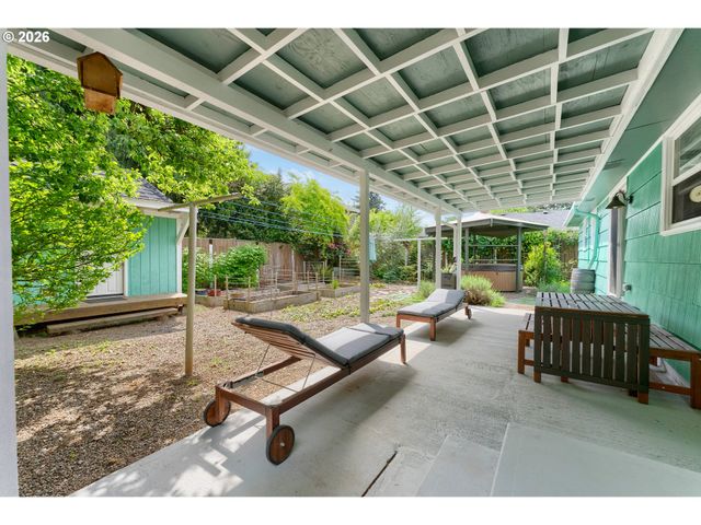 11120 Ne San Rafael St, Portland, OR 97220