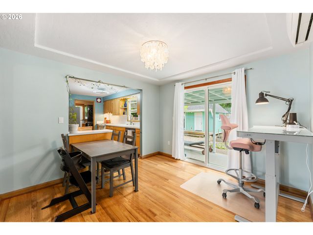 11120 Ne San Rafael St, Portland, OR 97220