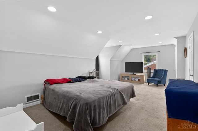 5743 Colerain Avenue, Cincinnati, OH 45239