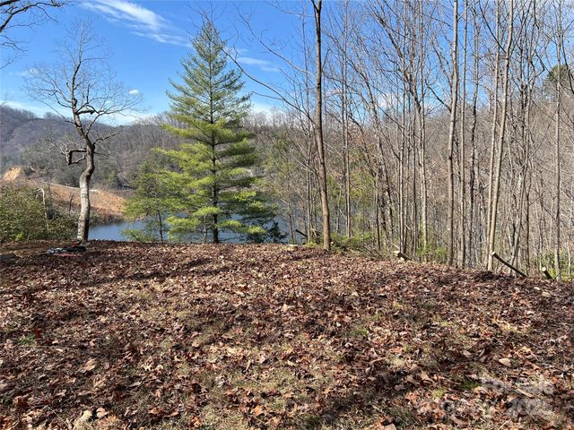 134 Dars Lane 7, Tuckasegee, NC 28783