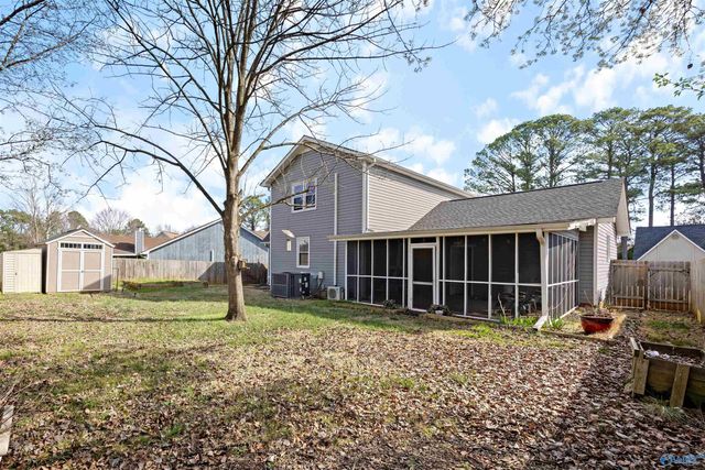 1809 Whisperwood Way NW, Huntsville, AL 35806