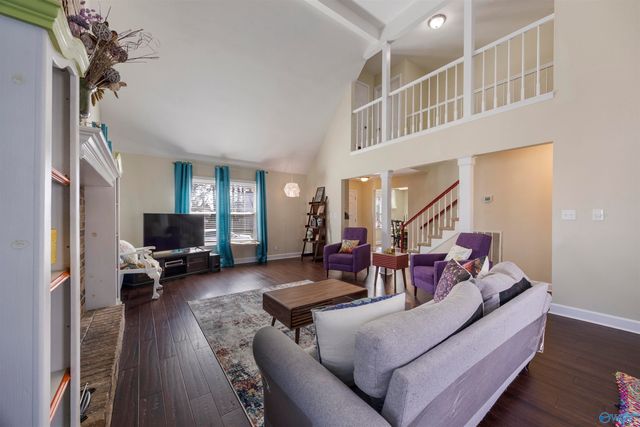 1809 Whisperwood Way NW, Huntsville, AL 35806