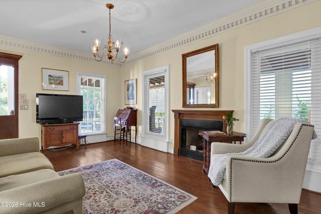 532 Waynick Boulevard, Wrightsville Beach, NC 28480