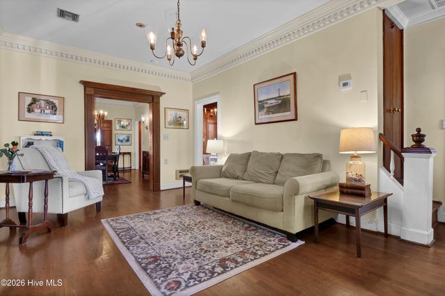 532 Waynick Boulevard, Wrightsville Beach, NC 28480