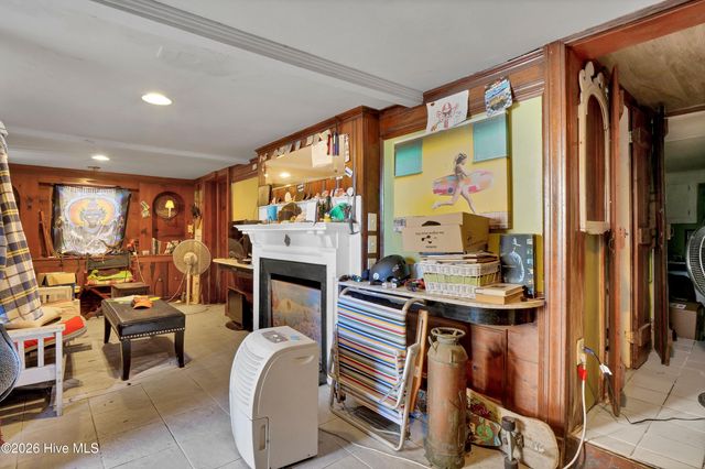 532 Waynick Boulevard, Wrightsville Beach, NC 28480