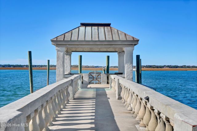 532 Waynick Boulevard, Wrightsville Beach, NC 28480