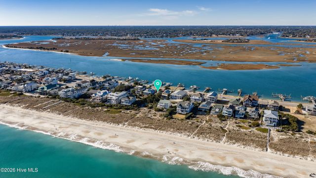 532 Waynick Boulevard, Wrightsville Beach, NC 28480