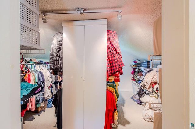 2431 Hughitt Ave, Superior, WI 54880