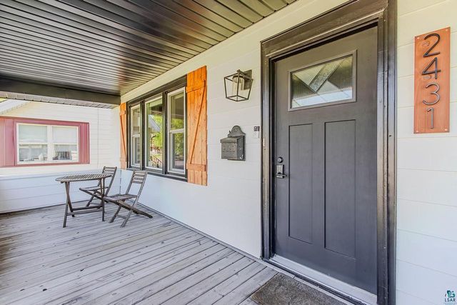 2431 Hughitt Ave, Superior, WI 54880
