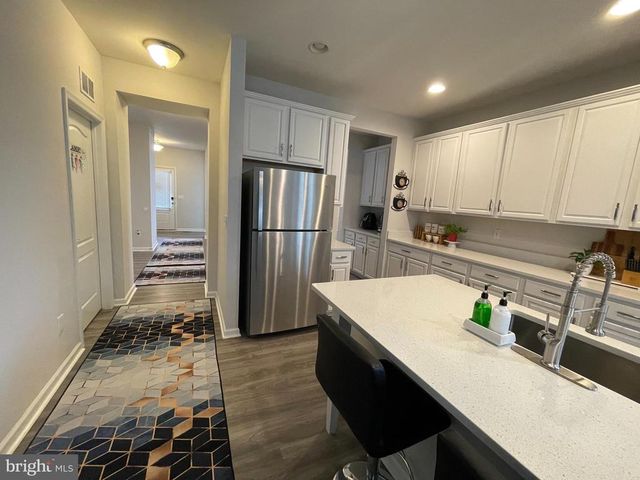 1728 HUDGINS FARM CIR, Fredericksburg, VA 22408